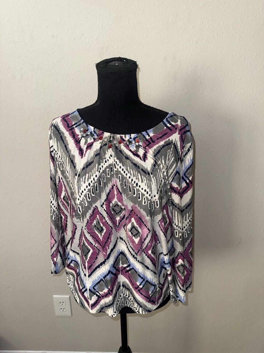 Alfred Dunner Top PM Petite Purple Gray Geometric Beaded Accent 3/4 Sleeve